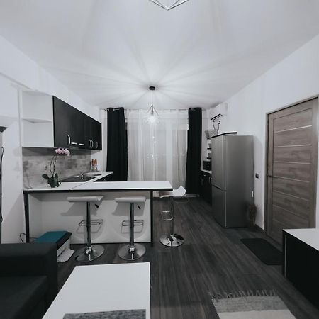 Urban Apartment Oradea Eksteriør billede