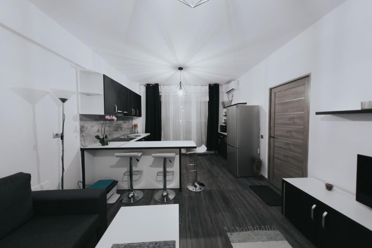 Urban Apartment Oradea Eksteriør billede